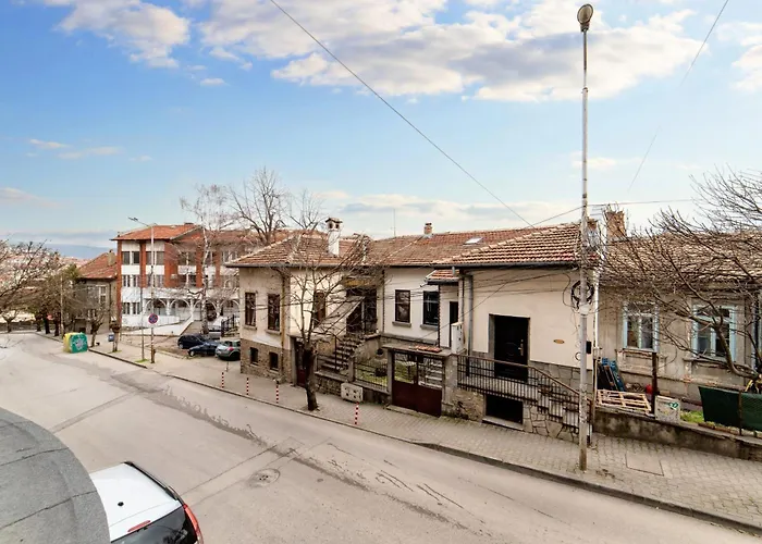 караминков * Veliko Tarnovo